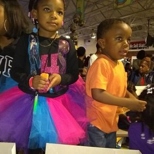 Meet your Posher, Vanessa